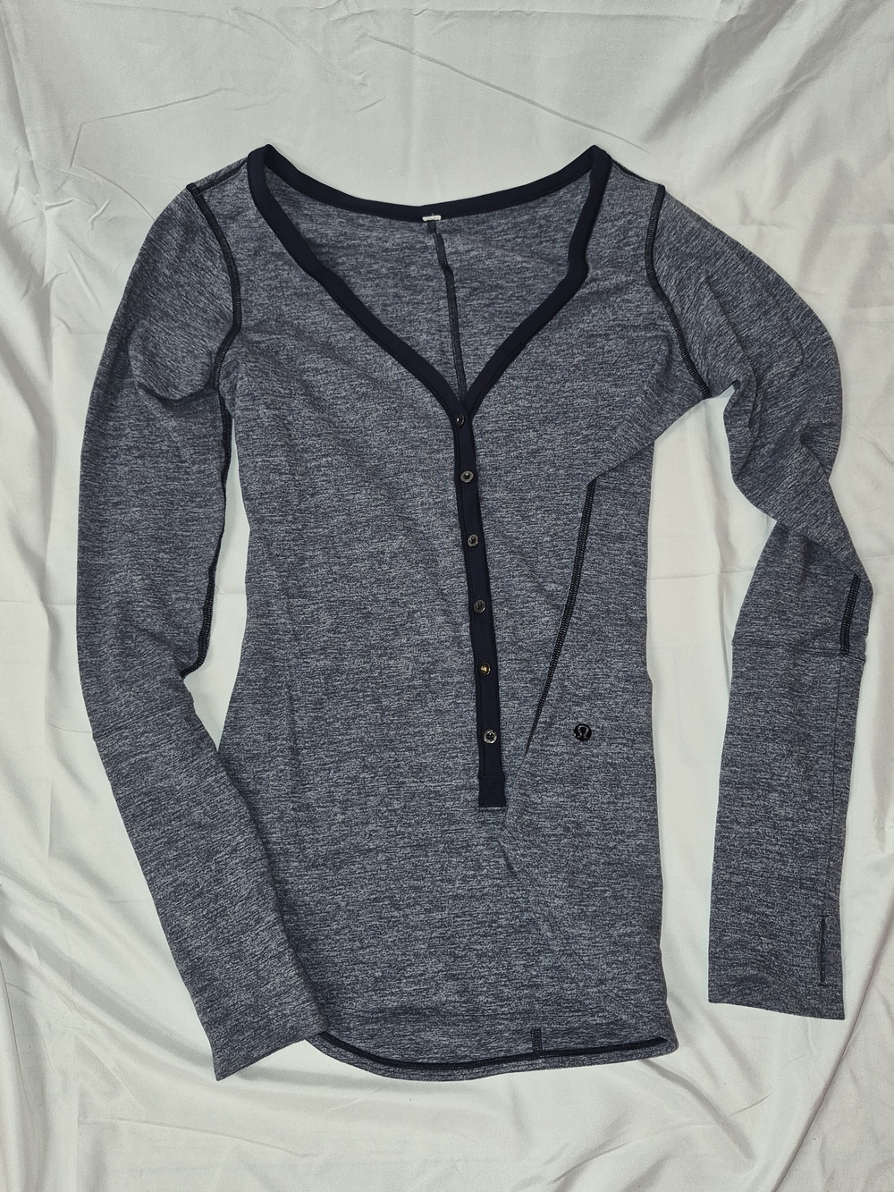Lululemon Awesoma Henley in Heathered Inkwell Size 8 (Approx.)